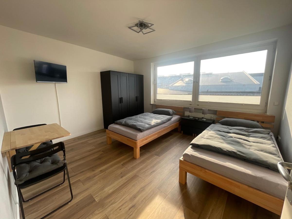 "Live Good, Work Good" - Stadion Apartment By Gg Rental Хамбург Екстериор снимка